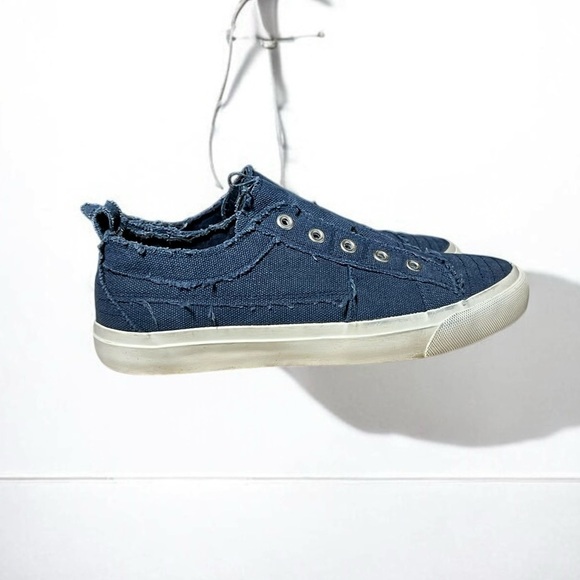 🌻Corkys Blue Denim Babalu Slip On Laceless Sneakers Size 7 - Picture 2 of 10